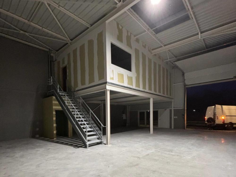 Pose de cloisons modulaires près de Béthune
